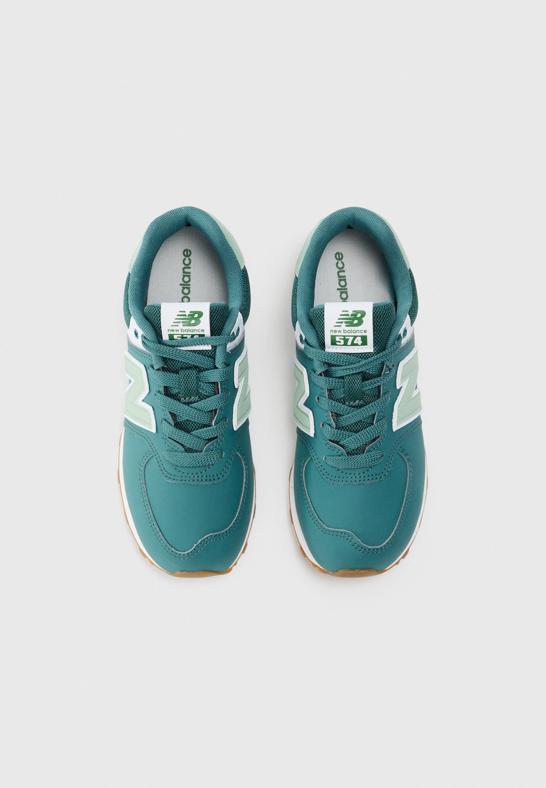 New Balance GC574 UNISEX - Sneakers - nieuw sparrenhout/mozaïekgroen