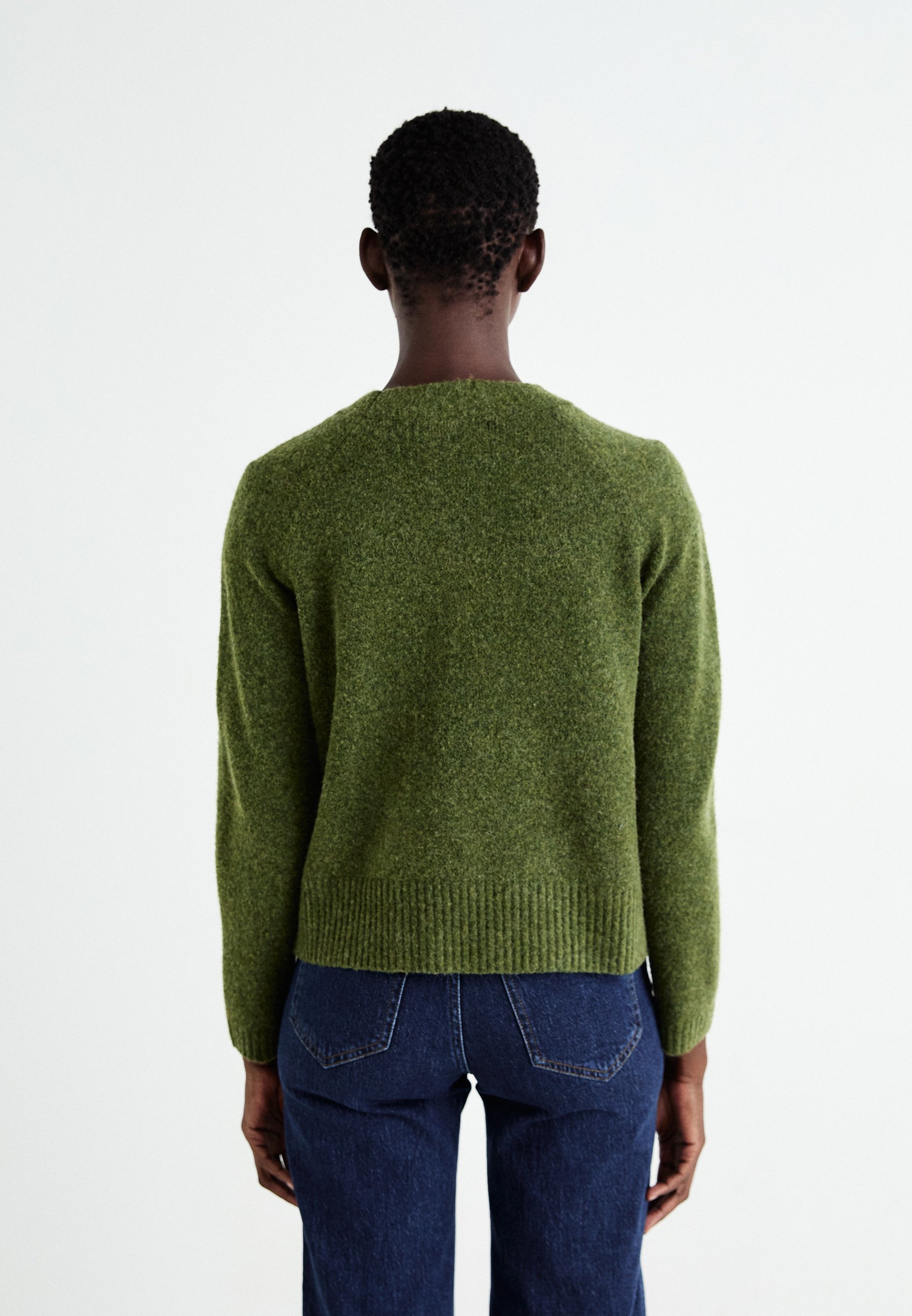 Vero Moda BOOM LS V-NECK BUTTON NOOS - Cardigan - Zypresse