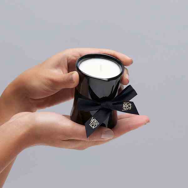 Vela de masaje YESforLOV con aroma estimulante 120 g | Salud | Superdrug