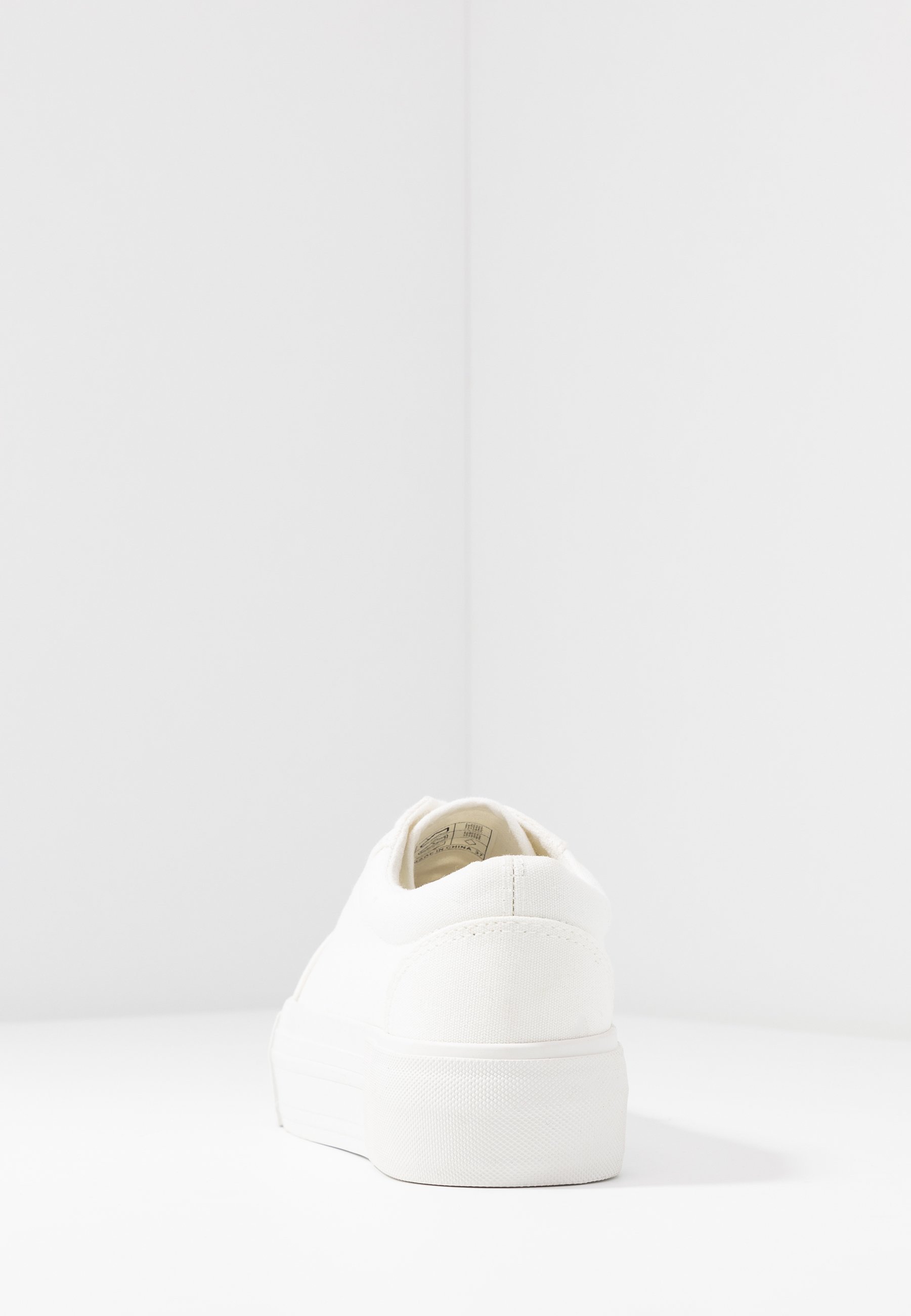 Baskets Even&Odd - blanches