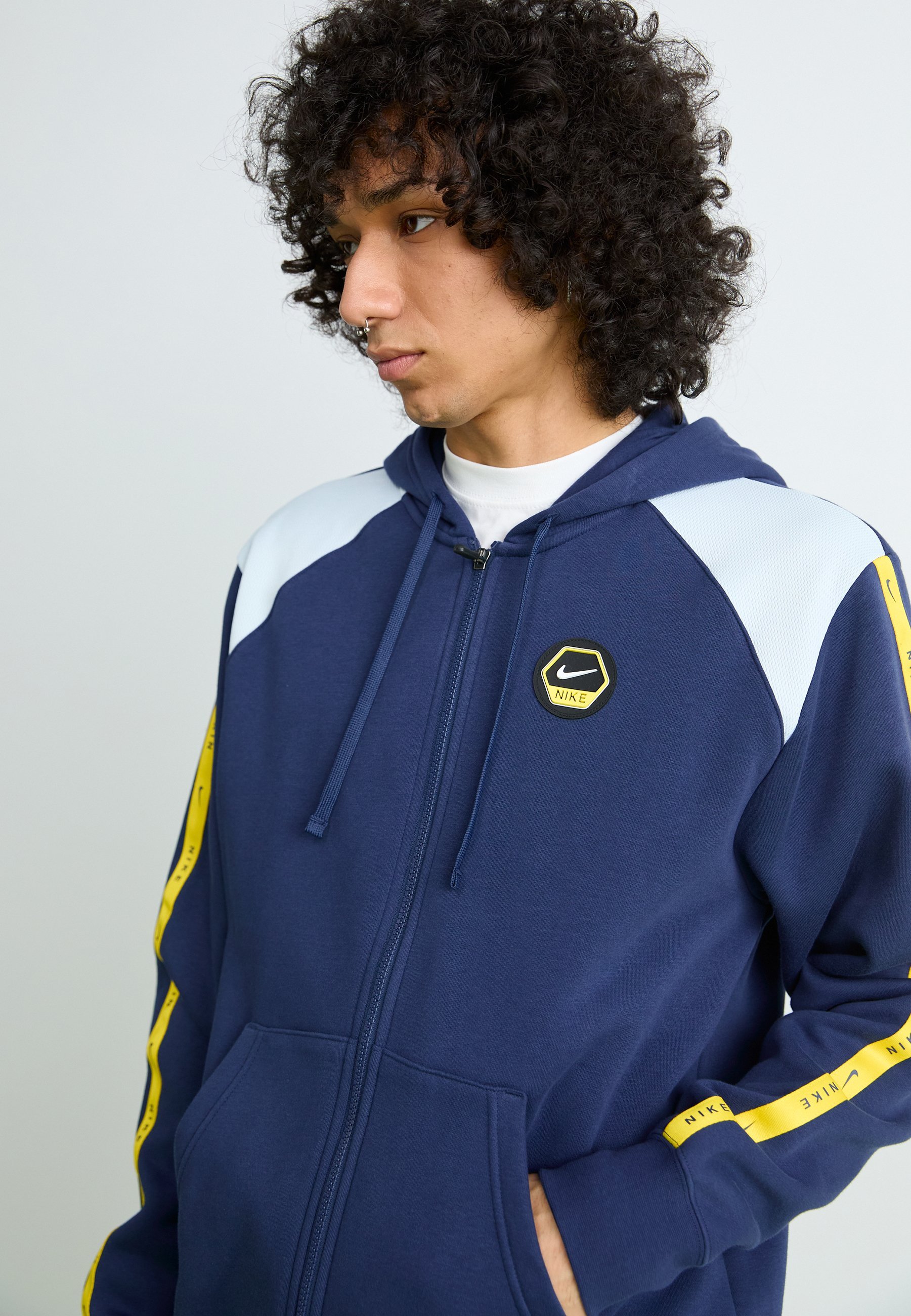 Kurtki dresowe Nike Sportswear