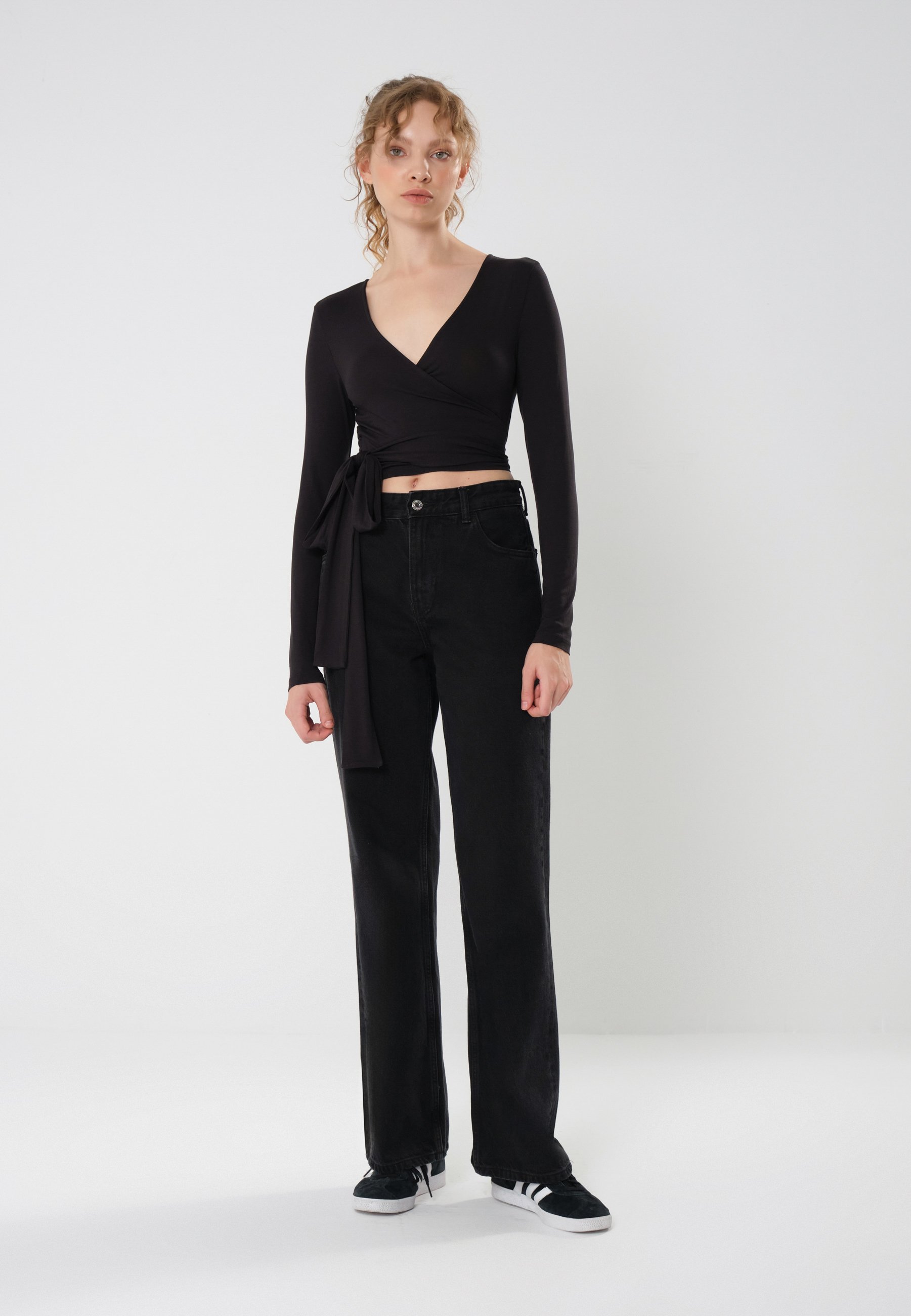 Even&Odd top met lange mouwen - zwart