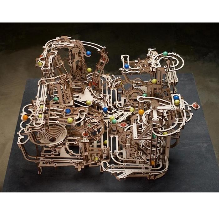 UGEARS - Marble Circuit de Billes en Bois - Puzzle 3D - 266 pièces