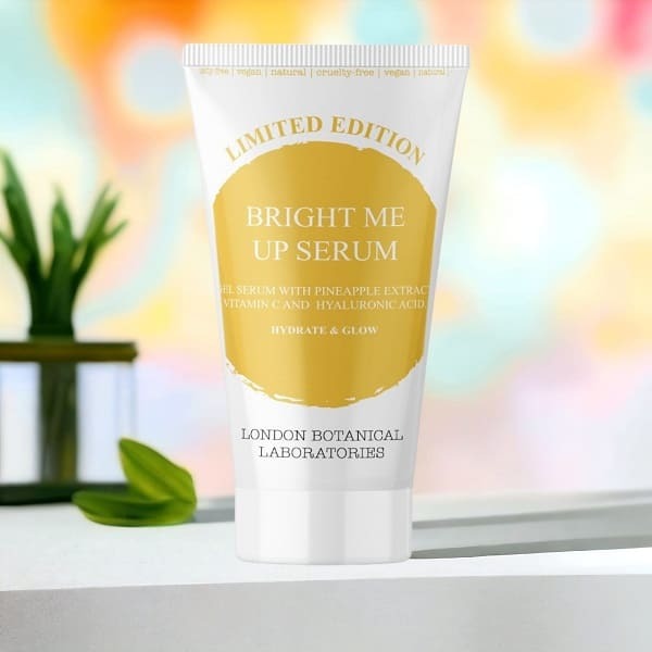 Siero illuminante Bright Me Up di London Botanical Laboratories, 30 ml