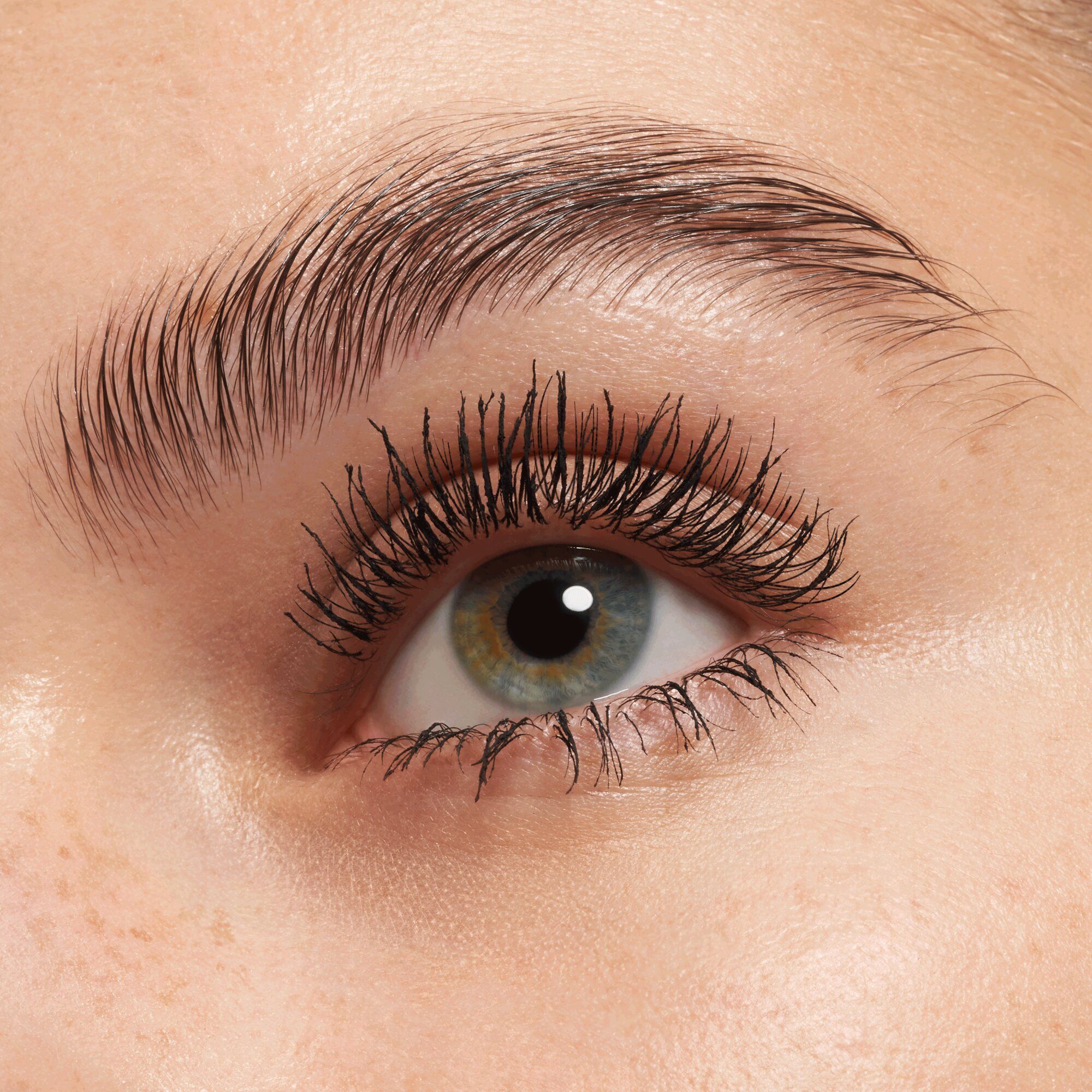 Maskara za volumen Big Lashes Maskare
