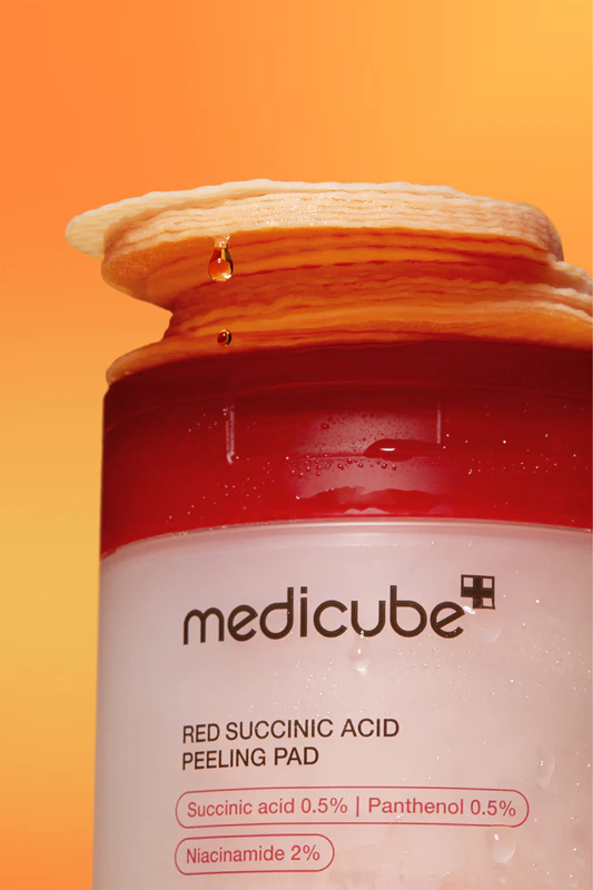 Medicube Rode Barnsteenzuur Peeling Pad voor probleemhuid