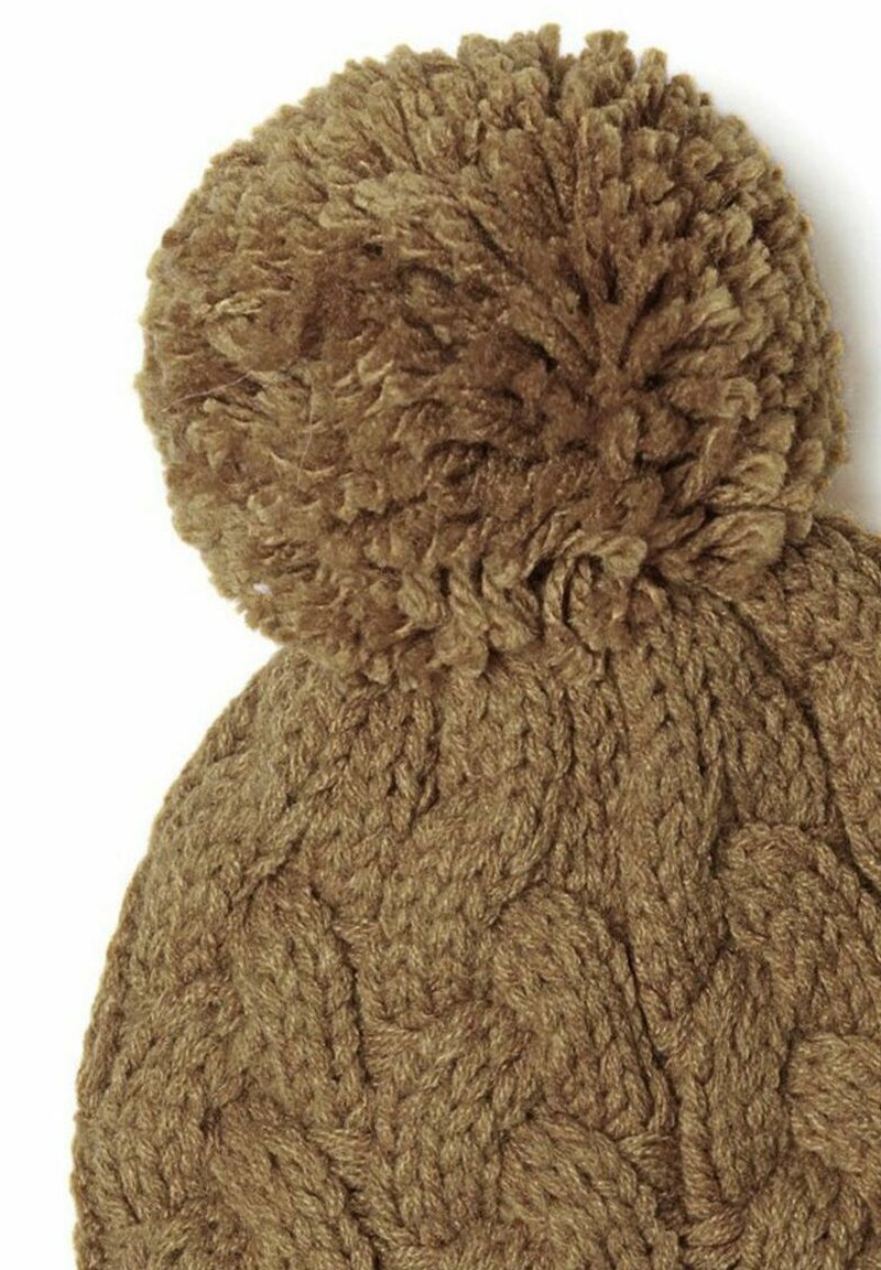 MINOTI POM - Lue - sand