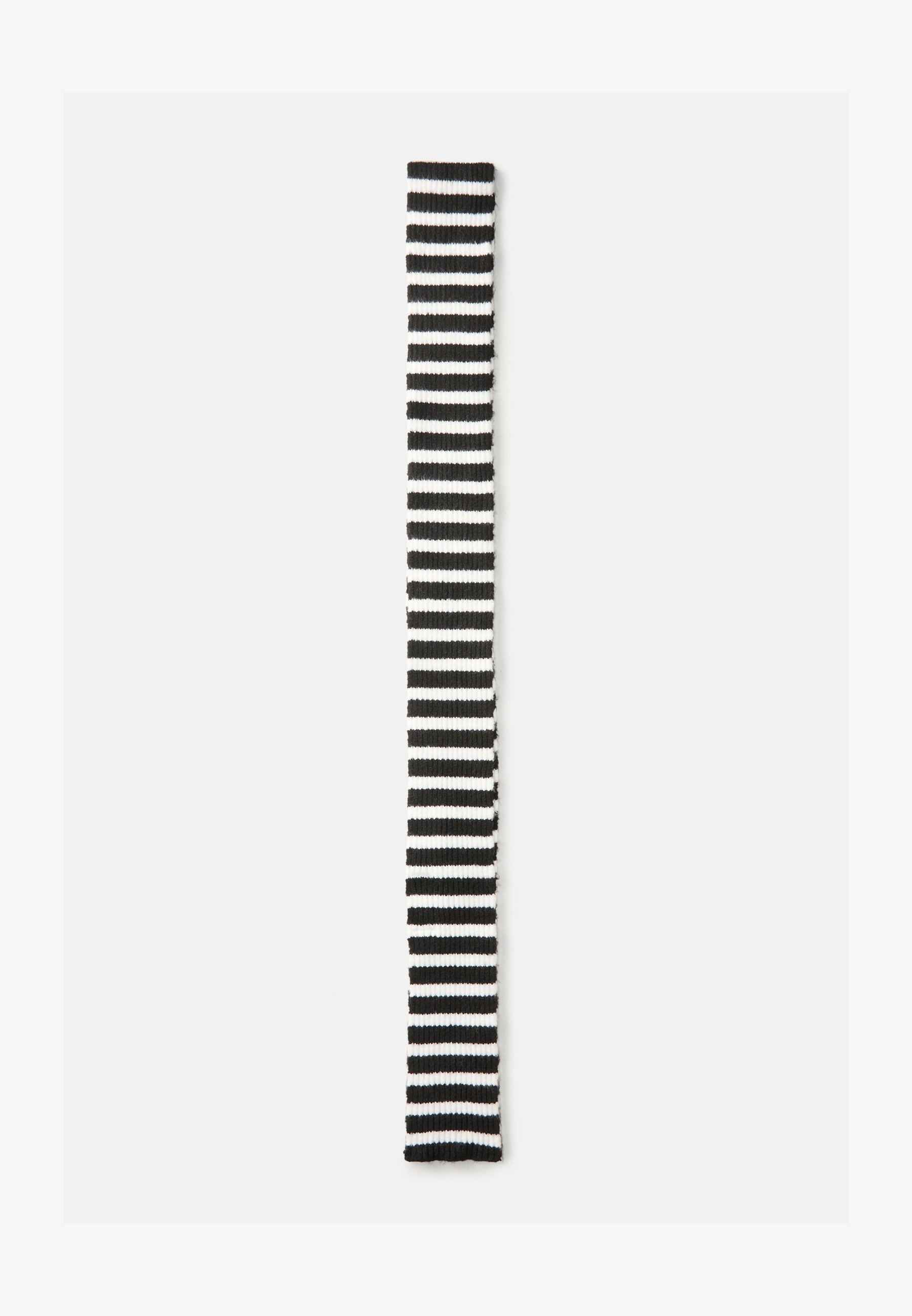 PCJAYA LANGE SMALLE SJAAL - Sjaal - zwart/helder wit