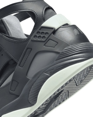 Nike Air Flight Huarache Men's Shoes