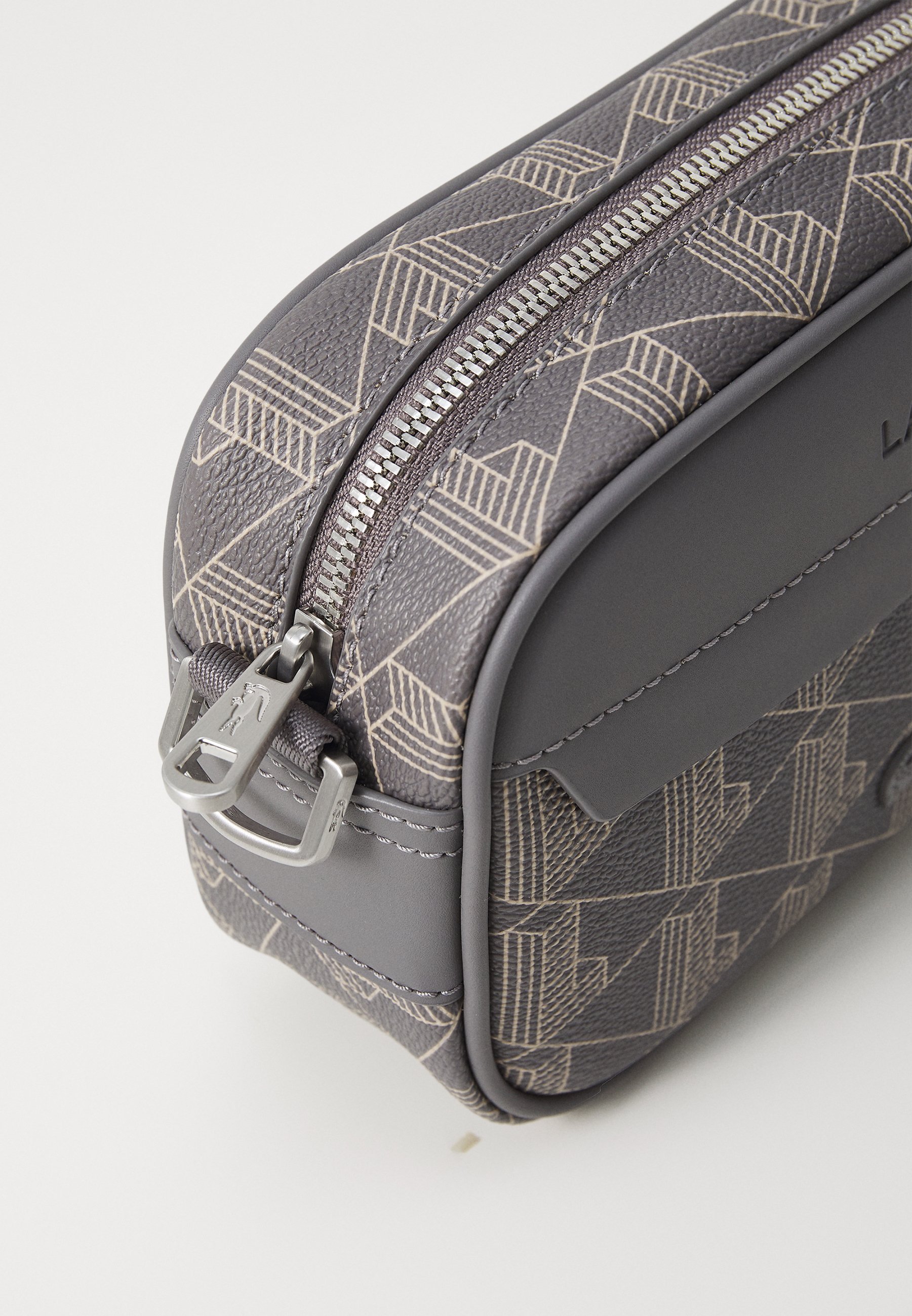 Borsa a tracolla Lacoste REPORTER BAG THE BLEND UNISEX - Blu navy/rosso faro