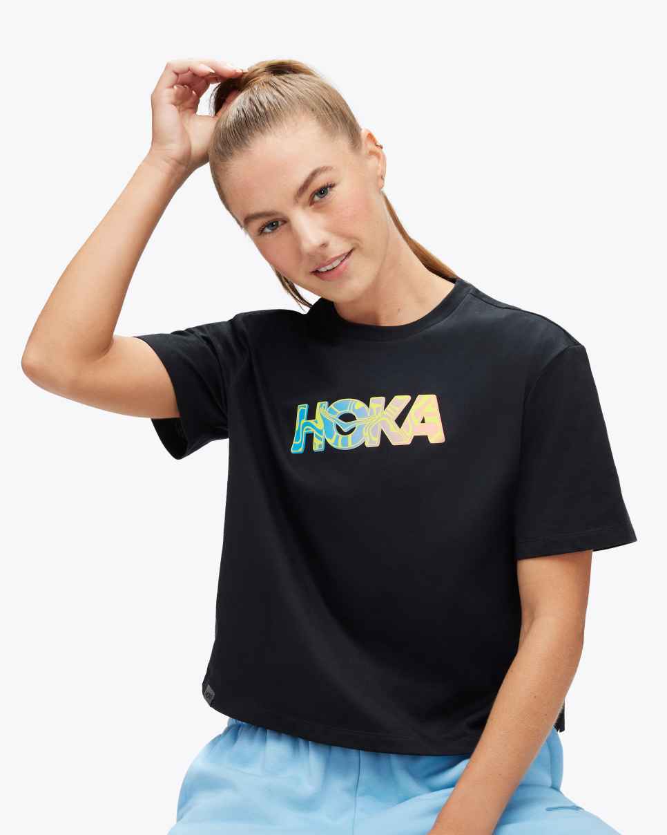 HOKA Topo Logo T-shirt met korte mouwen, zwart