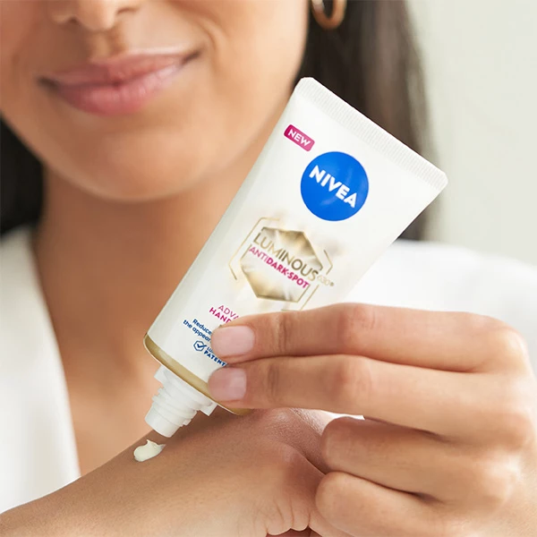 Luminous630 Sötét Foltok Elleni Kézkrém 50 ml - NIVEA