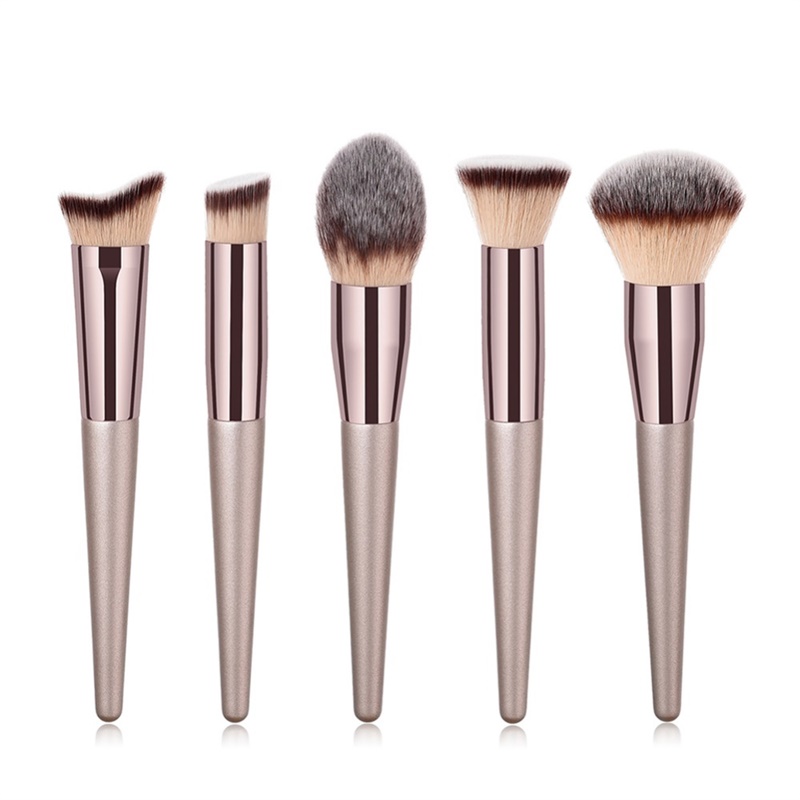 1 grand pinceau à maquillage pour le teint, manche en café, poils très doux, pinceau à blush et poudre, outil de maquillage pour le visage