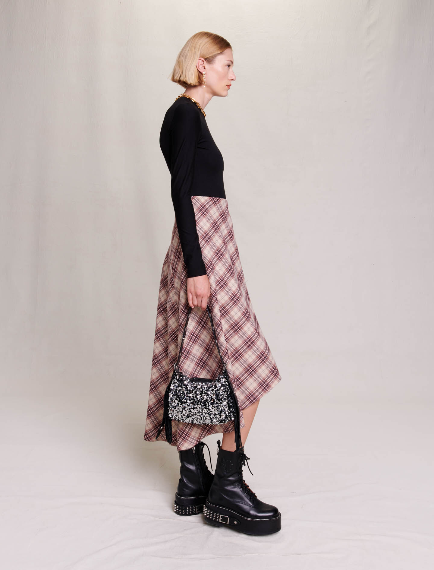 Epäsymmetrinen flanellimekko - Beige