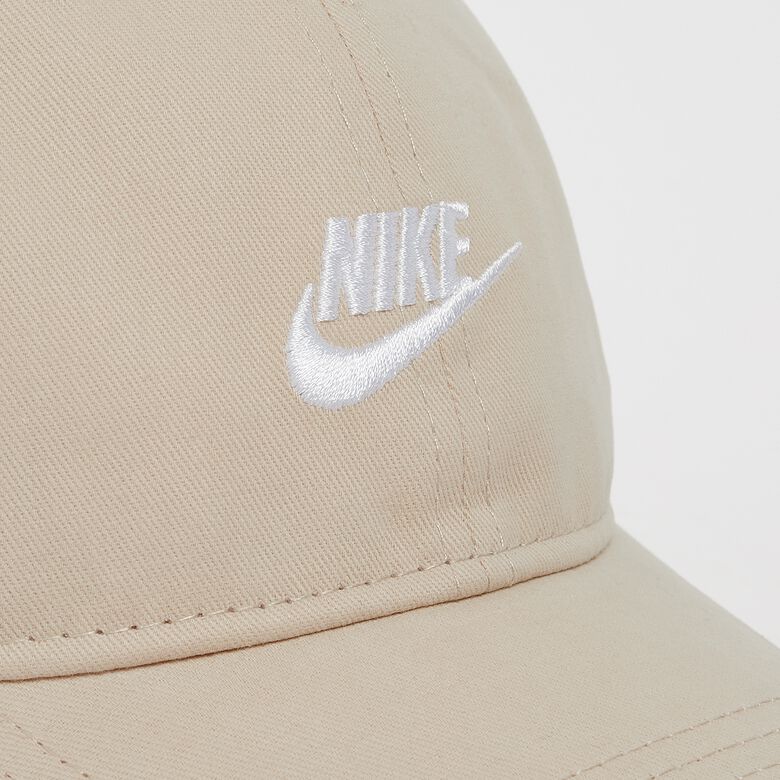 Futura Curve Brim Cap