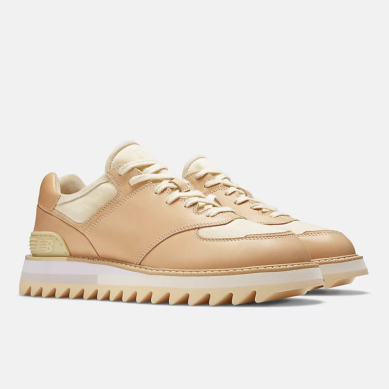 Tênis Masculino New Balance x Tokyo Design Studio 574 – Creme e Bege