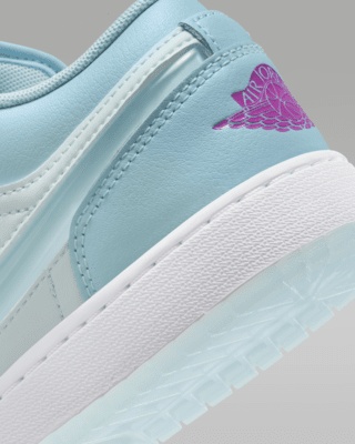 Air Jordan 1 Low SE Older Kids' Shoes