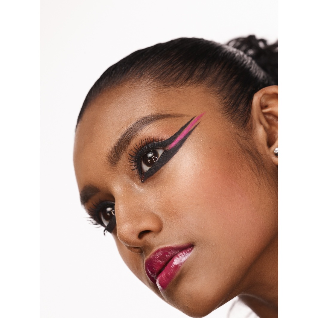 Maskara NYX Professional Makeup Pride Makeup On The Rise - 22 g