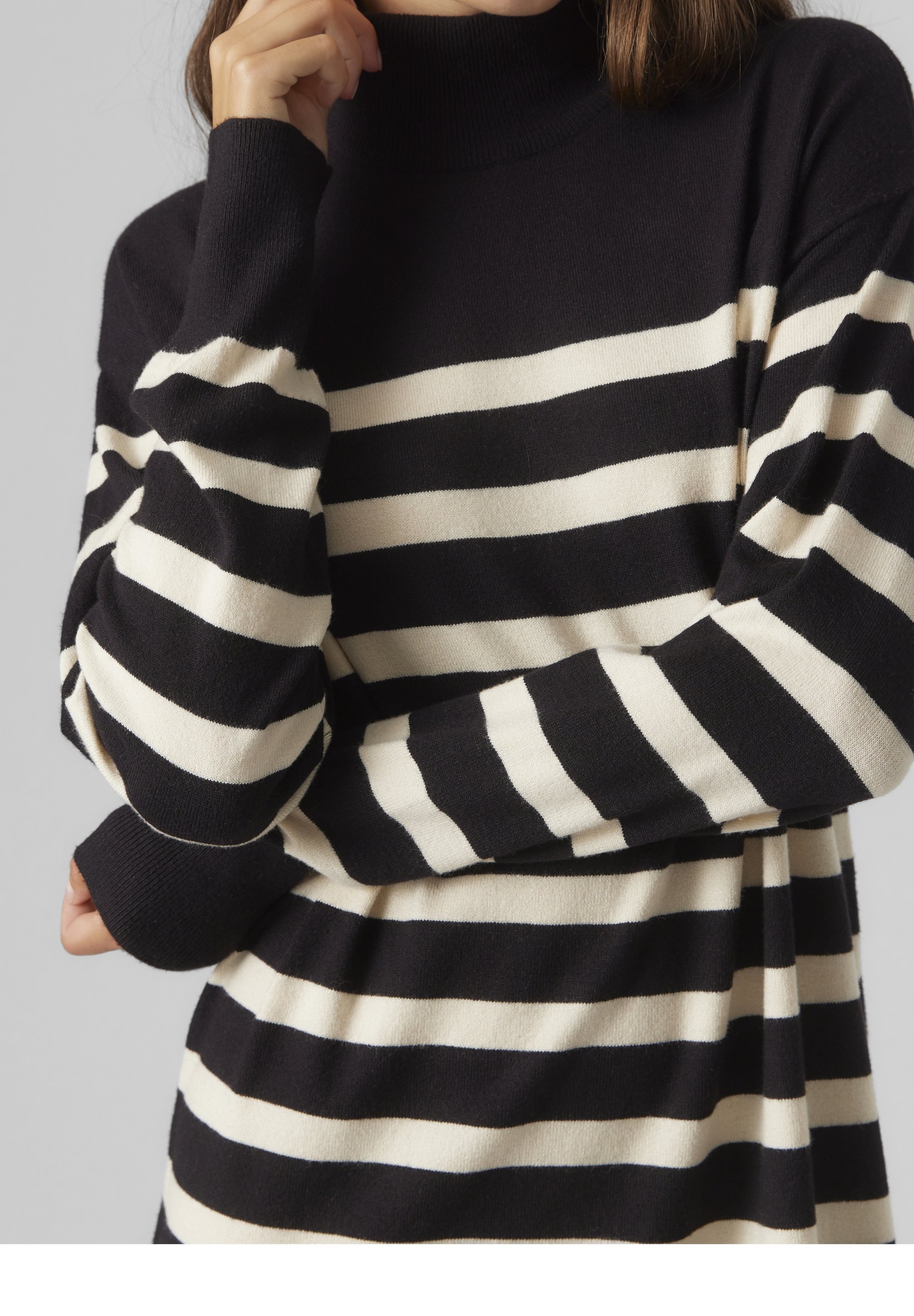 Vero Moda Jumperjurk - zwart