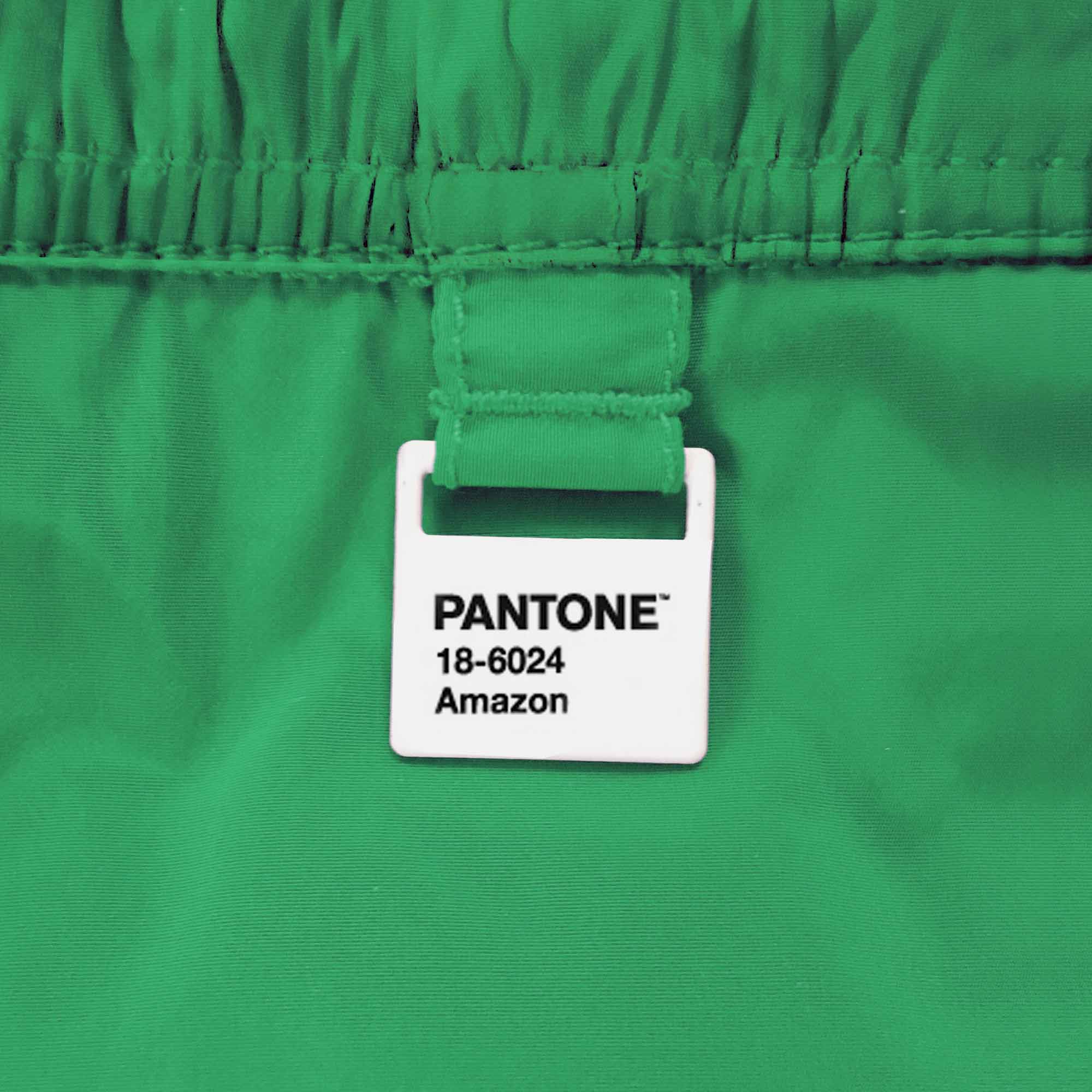 Groen zwempak voor jongens | PANTONE™ SPECIALE EDITIE