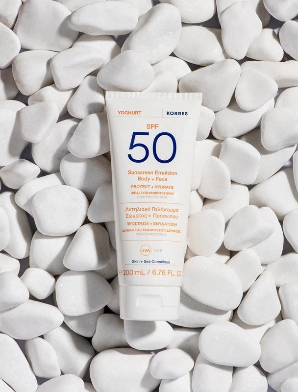 Hydratační opalovací krém Korres s jogurtem