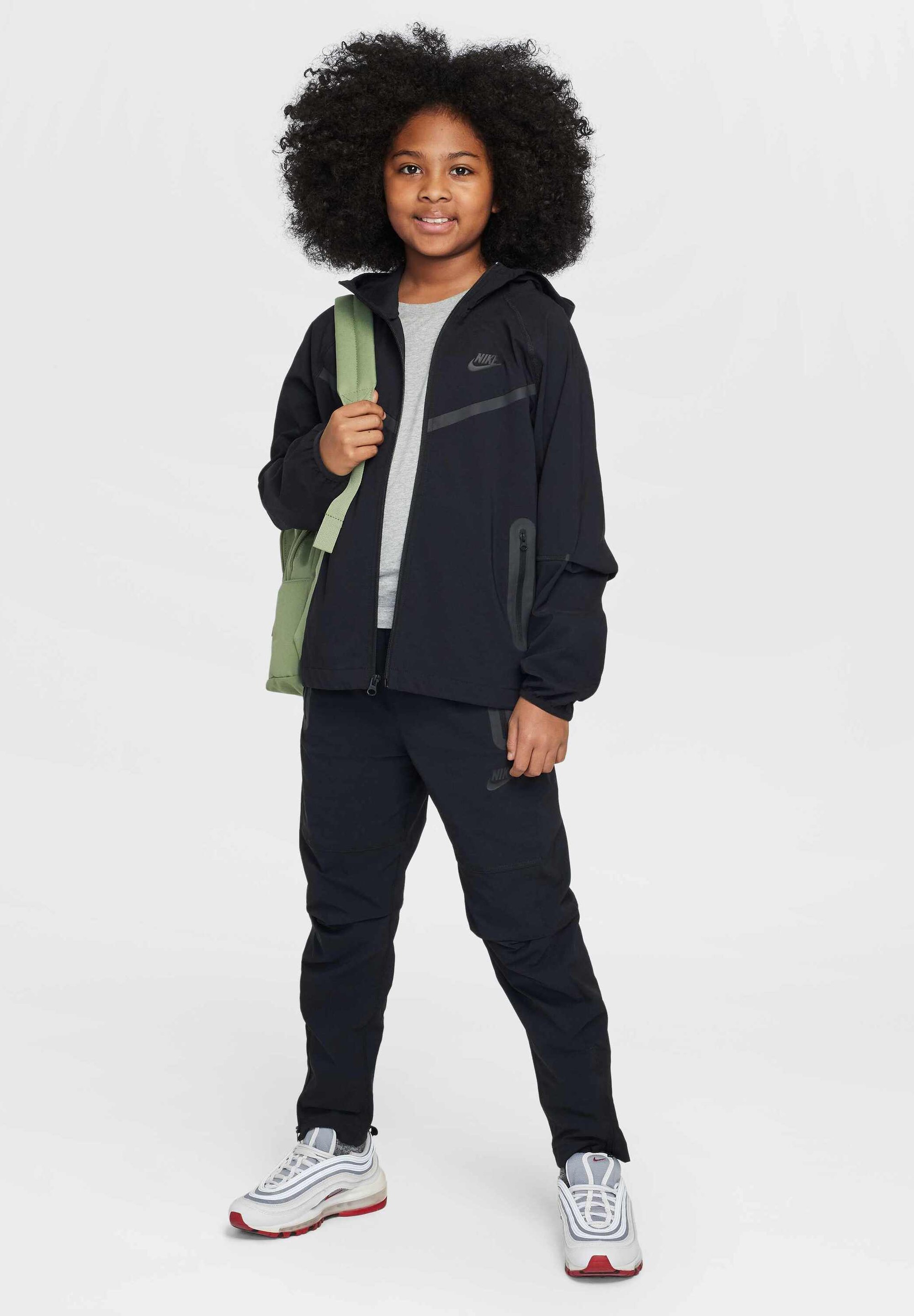 Veste technique Nike Sportswear - Veste légère - Noir