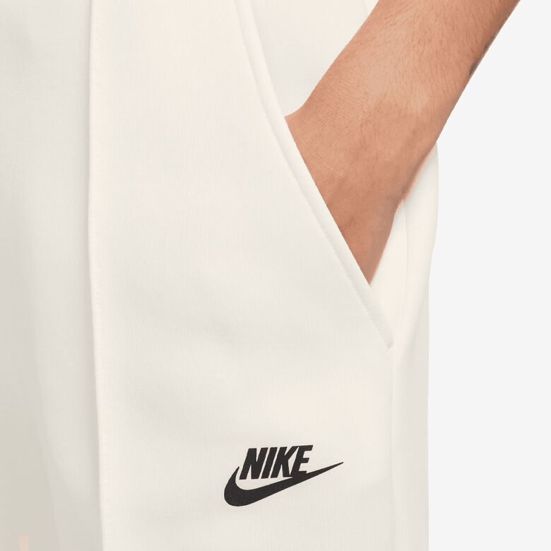 Calça Jogger de Cintura Média em Fleece Tech da Sportswear