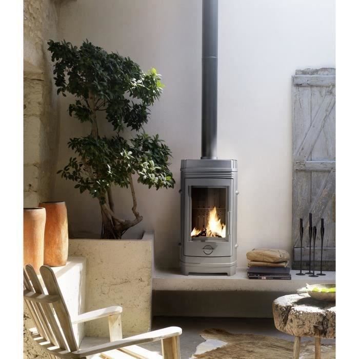 Estufa de leña INVICTA Cassine - Potencia óptima: 10 kW - Potencia máxima: 15 kW - Eficiencia: 76%, troncos de 34 cm - Fabricada en Francia