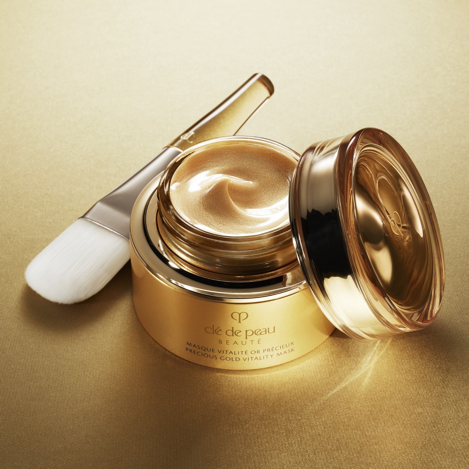 Clé de Peau Beauté Anti-Aging Precious Gold Vitality Kaukė – 75 ml