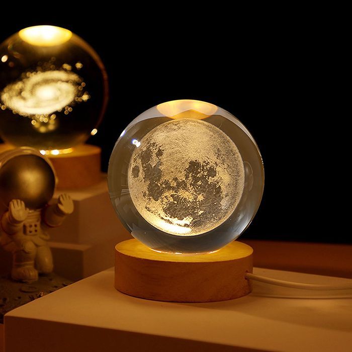 Bola De Cristal Luz Nocturna LED Galaxia Bola De Cristal - Luna