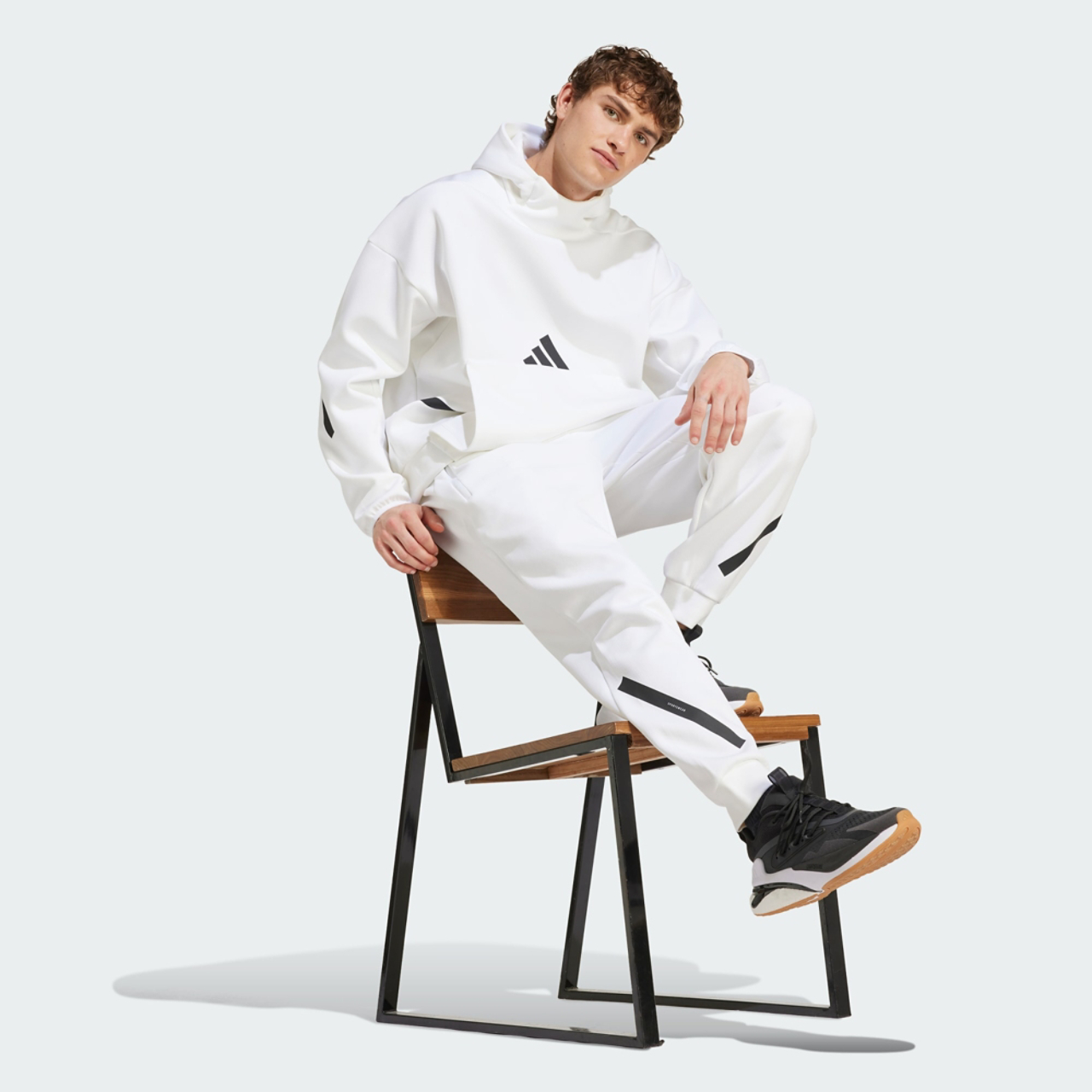 adidas ZNE -verryttelyasu