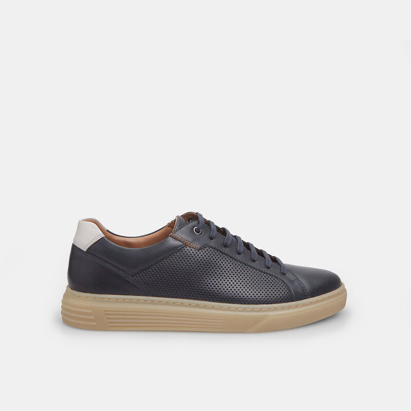 BATA herensneaker van leer