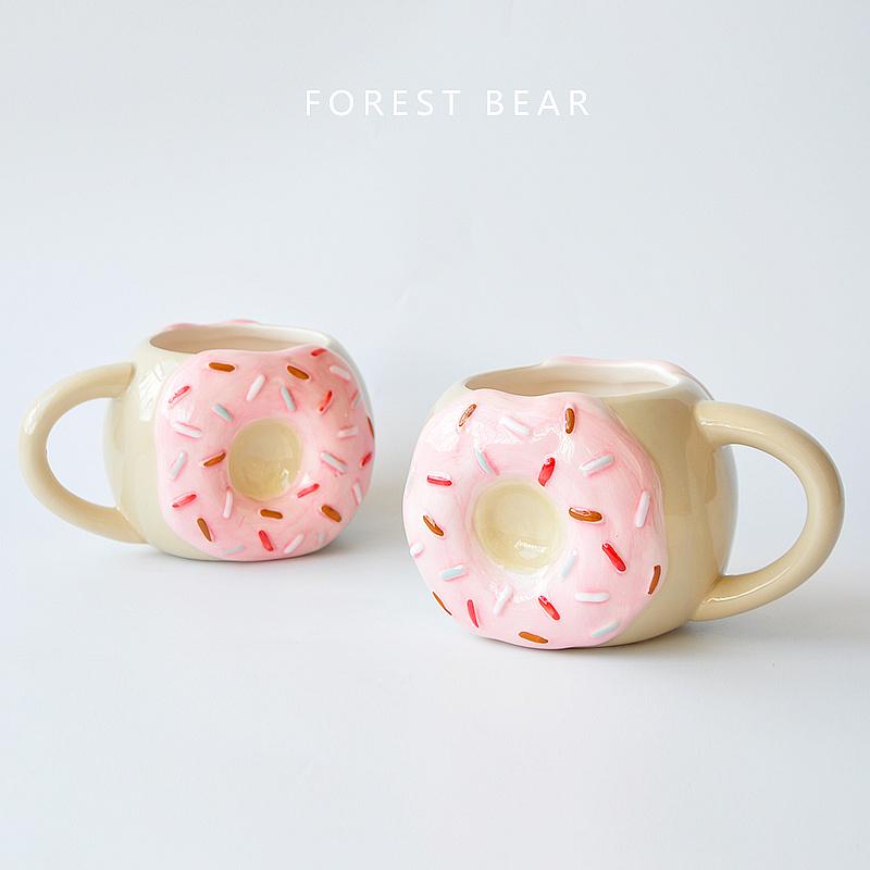 Taza nórdica linda y creativa con diseño de niña de dibujos animados, taza de cerámica rosa sencilla con asa, moderna, tazas de cerámica para estudiantes, OO50MK