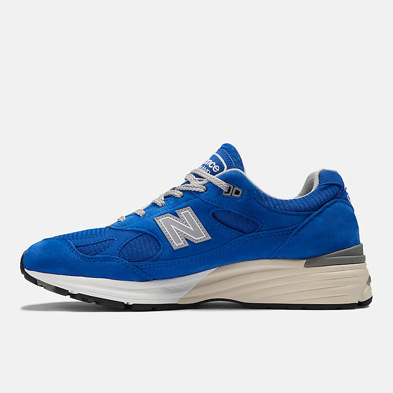 Unisex, hergestellt in Großbritannien, 991v2 Brights Revival – Strahlendes Blau mit Silber und Legierung