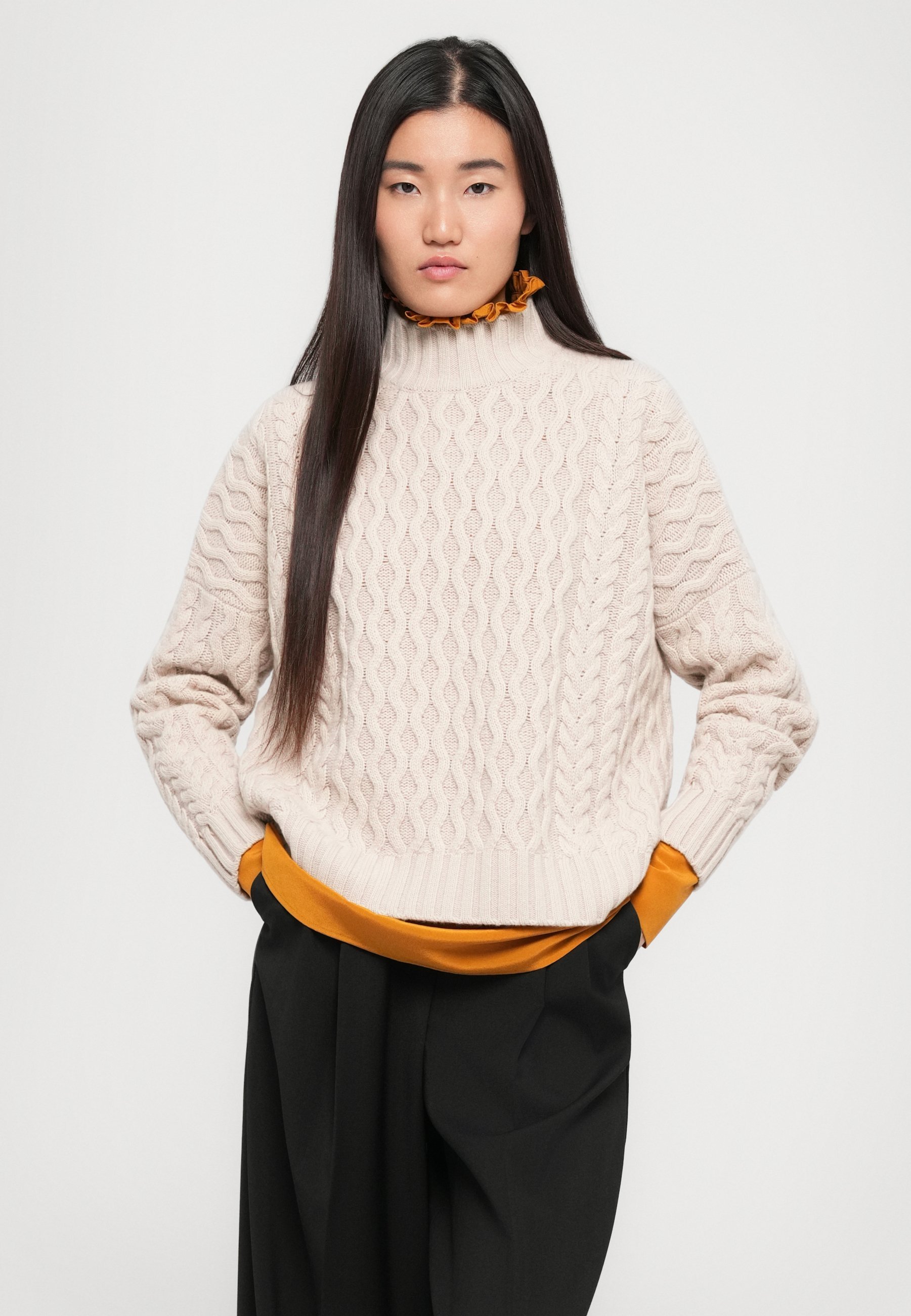 WEEKEND MaxMara YARD - Sweter - beżowy