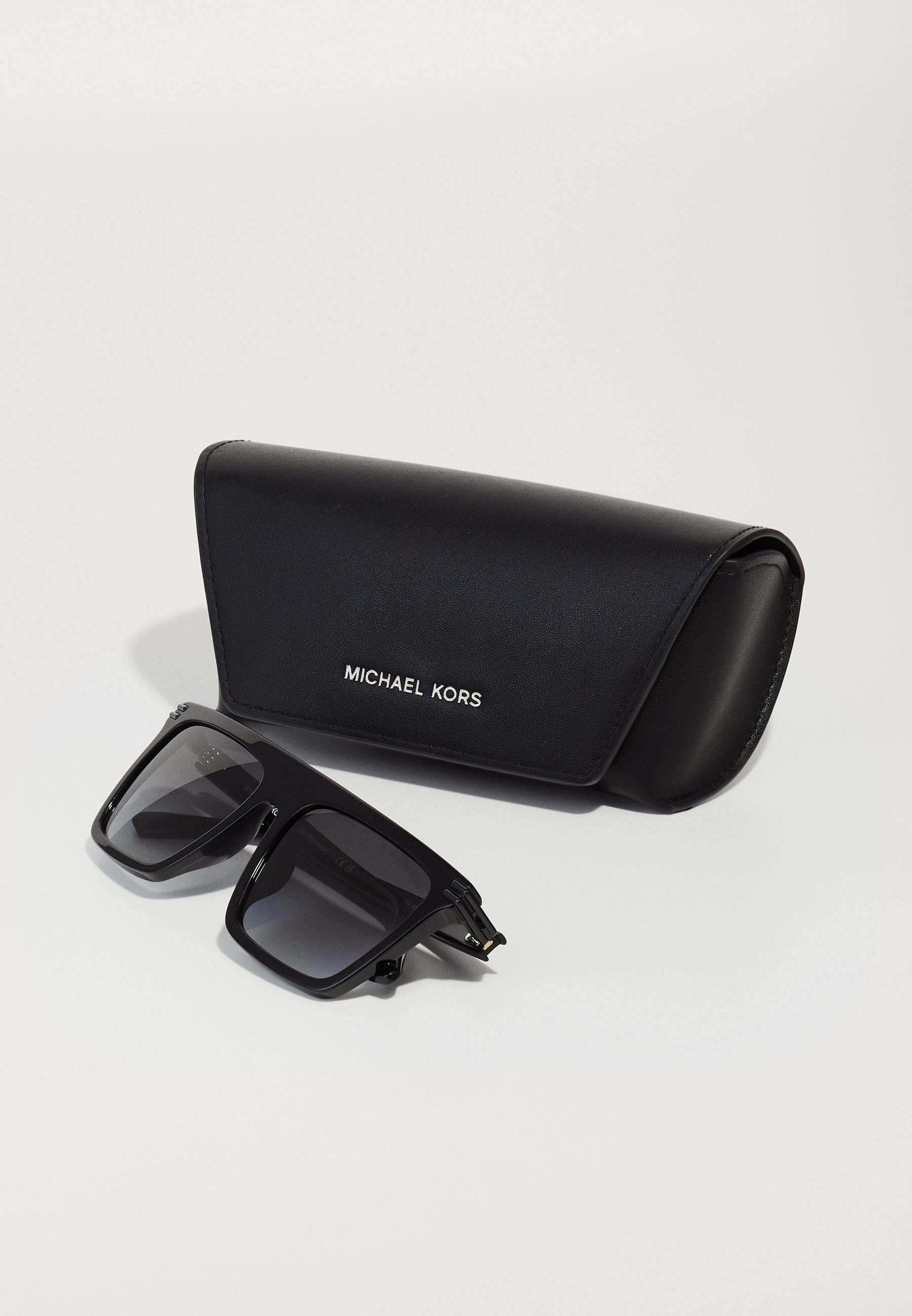 Lunettes de soleil Michael Kors EDGEWATER - noires