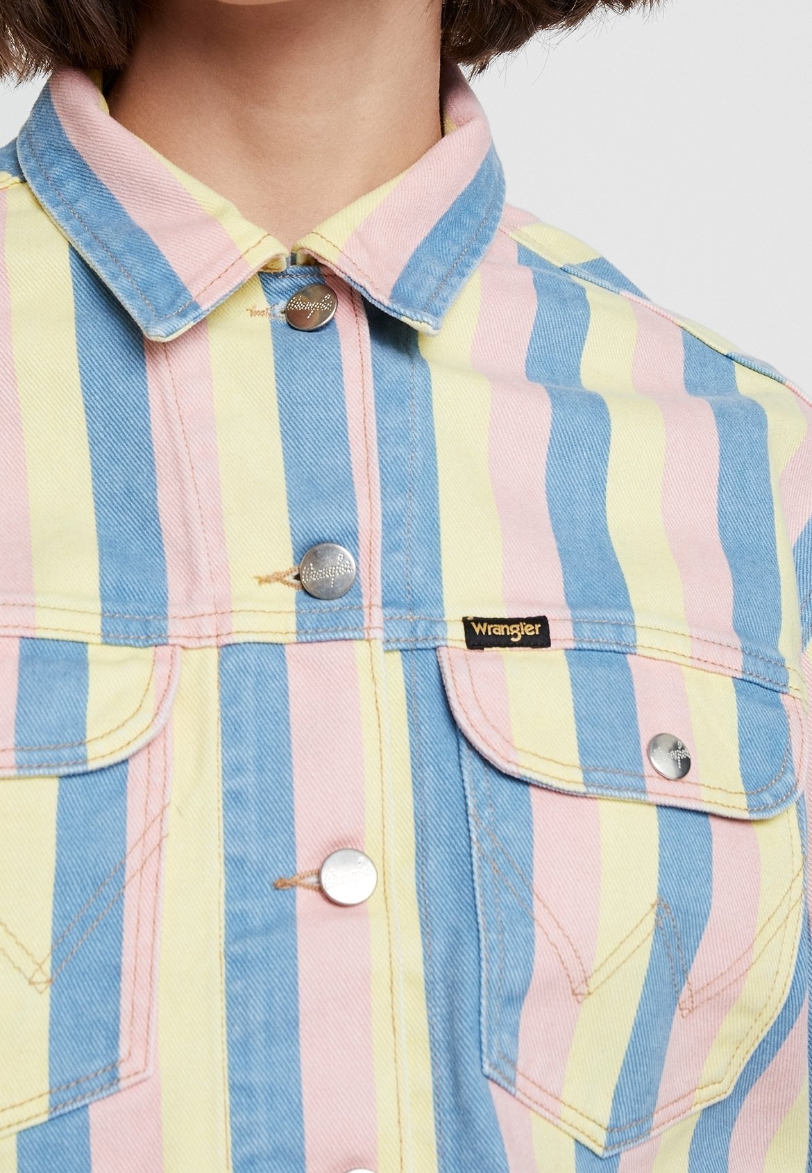 Jaqueta jeans Wrangler - jeans colorido
