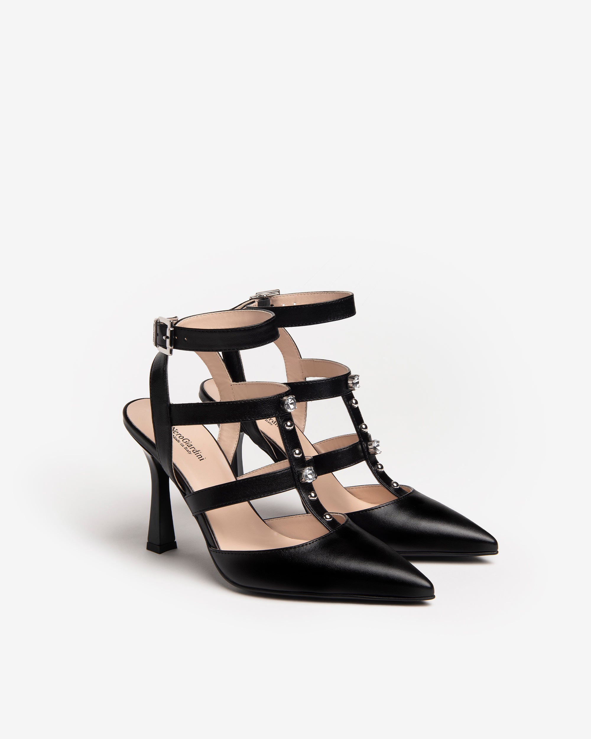  Damen-Pumps aus Leder