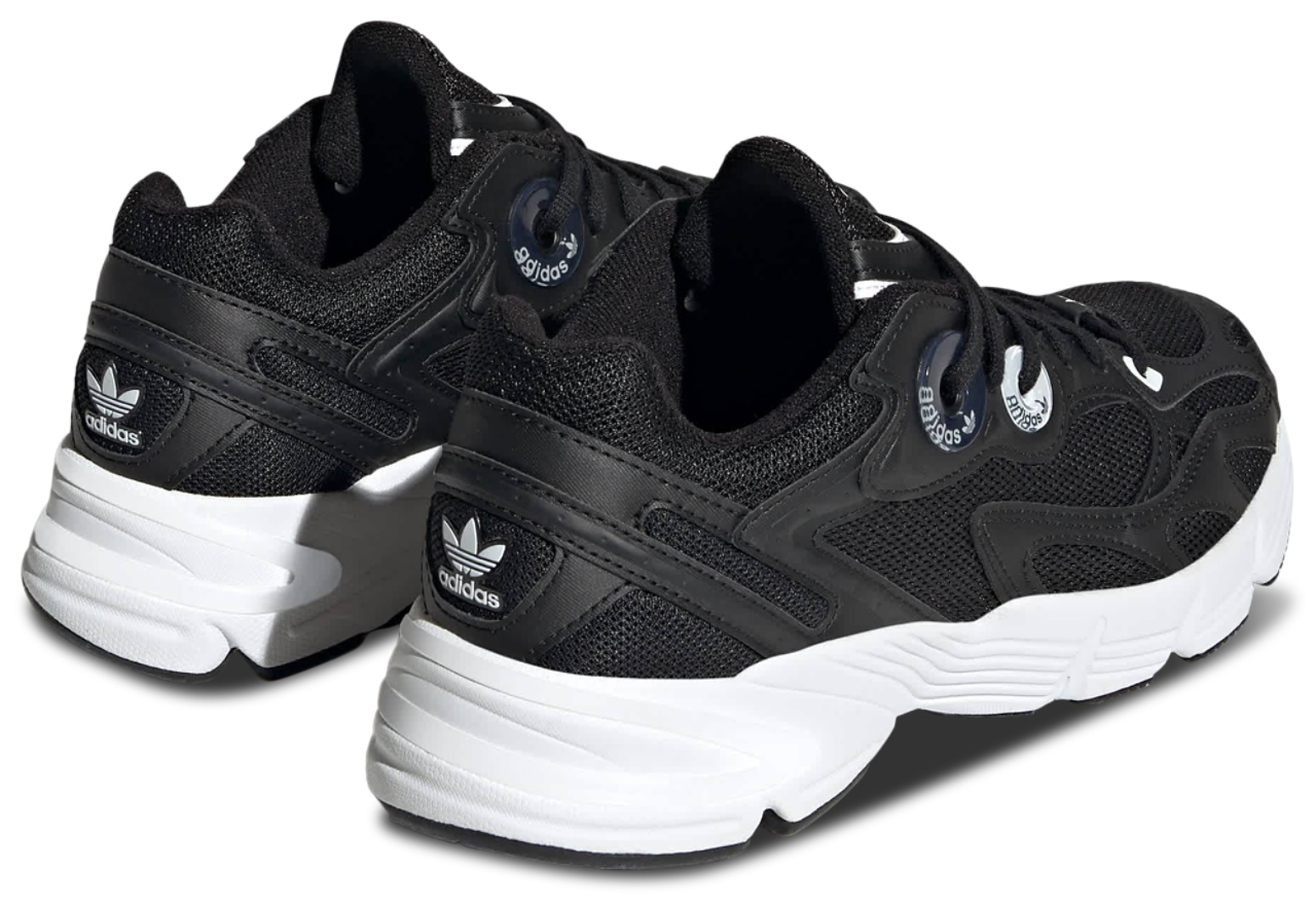 adidas Astir