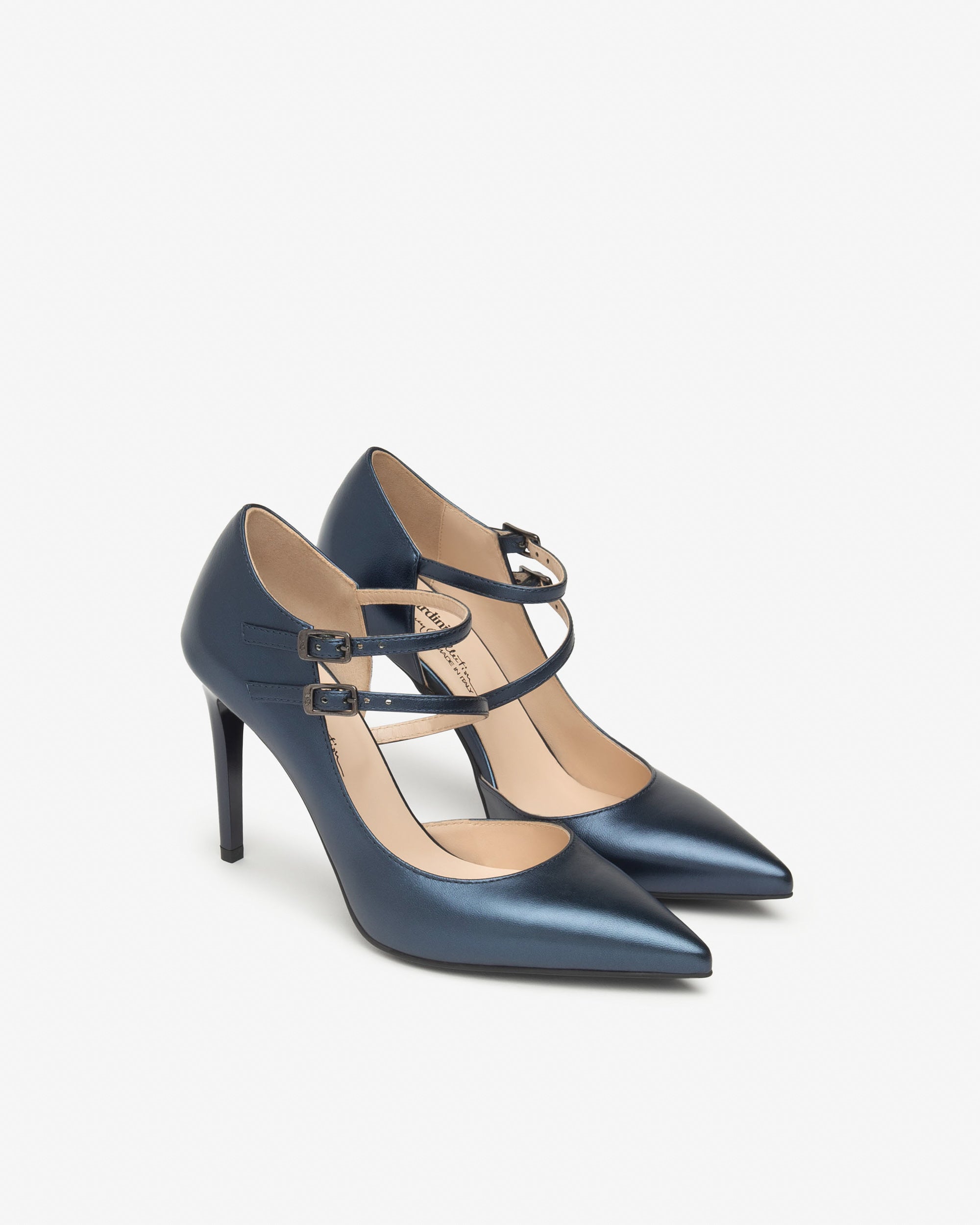  Damen-Pumps aus Leder