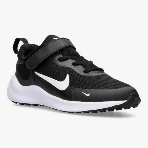  Nike Revolution 7