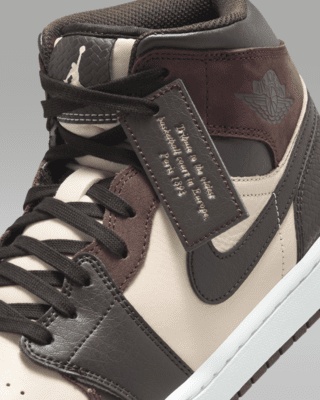 Air Jordan 1 Mid SE Men's Shoes