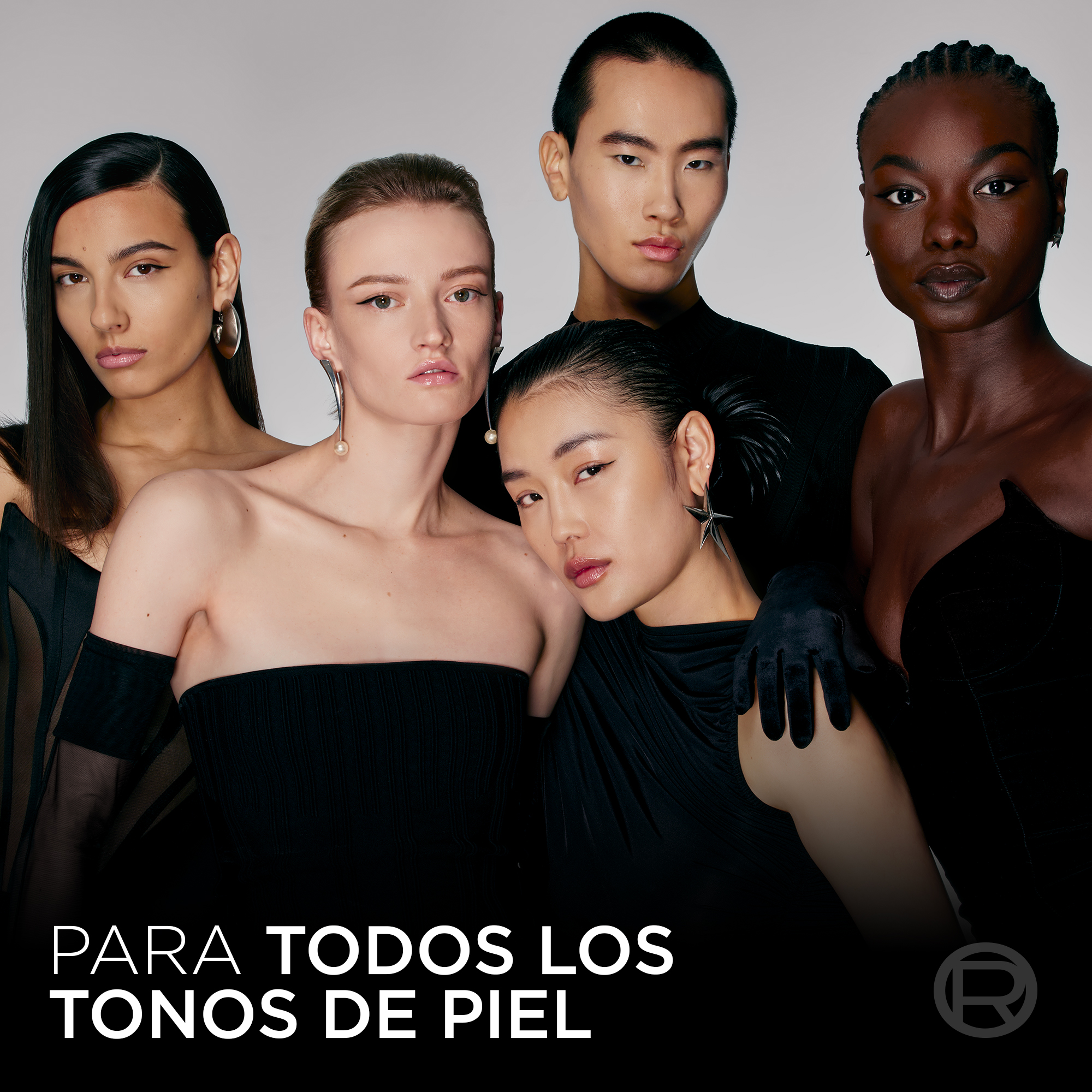 L'Oreal Paris x Mugler Soft Glow Cushion Foundation Пудери