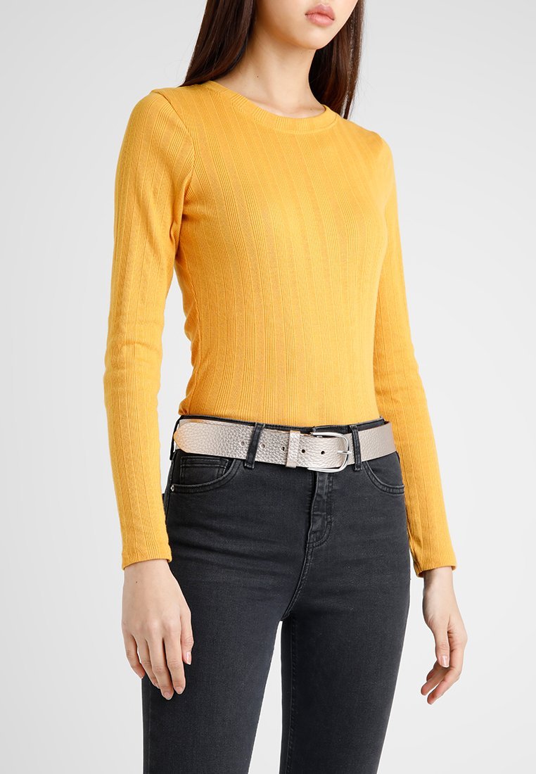 Vanzetti öv - világos arany