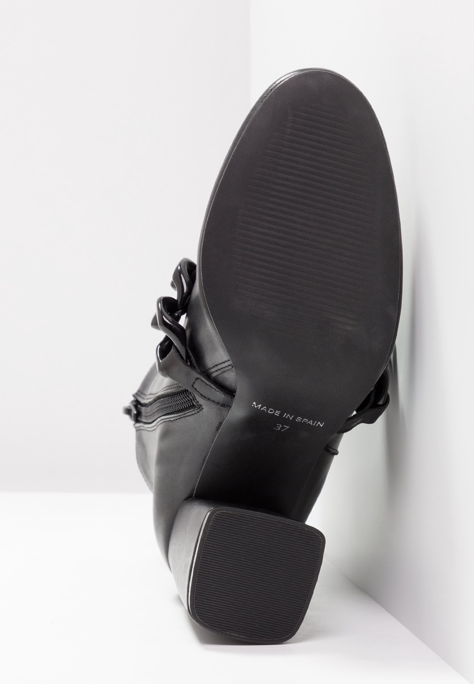 Zign Nilkkurit - musta