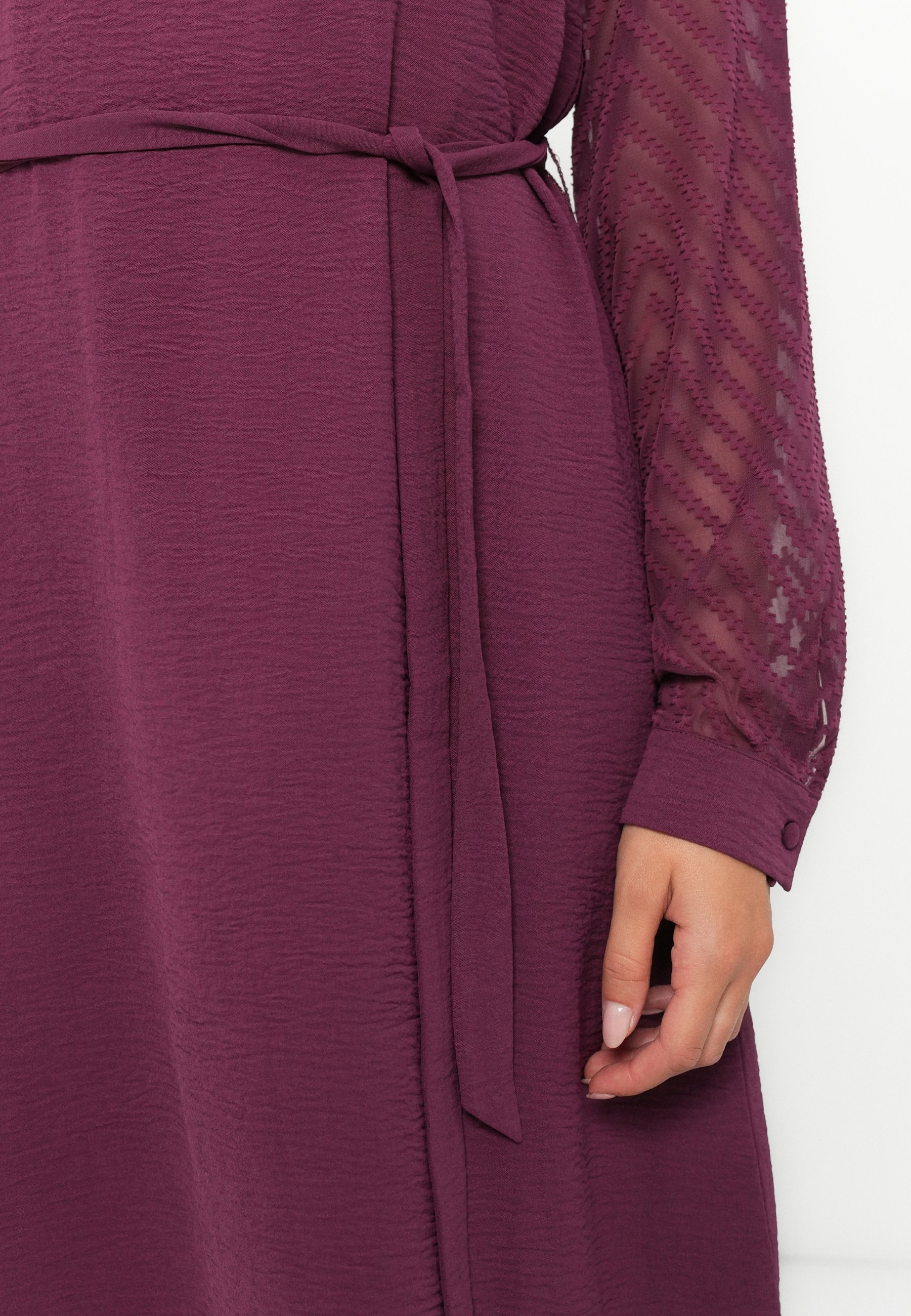 ONLY ONLMETTE DOBBY SLEEVE DRESS - Denní šaty - black