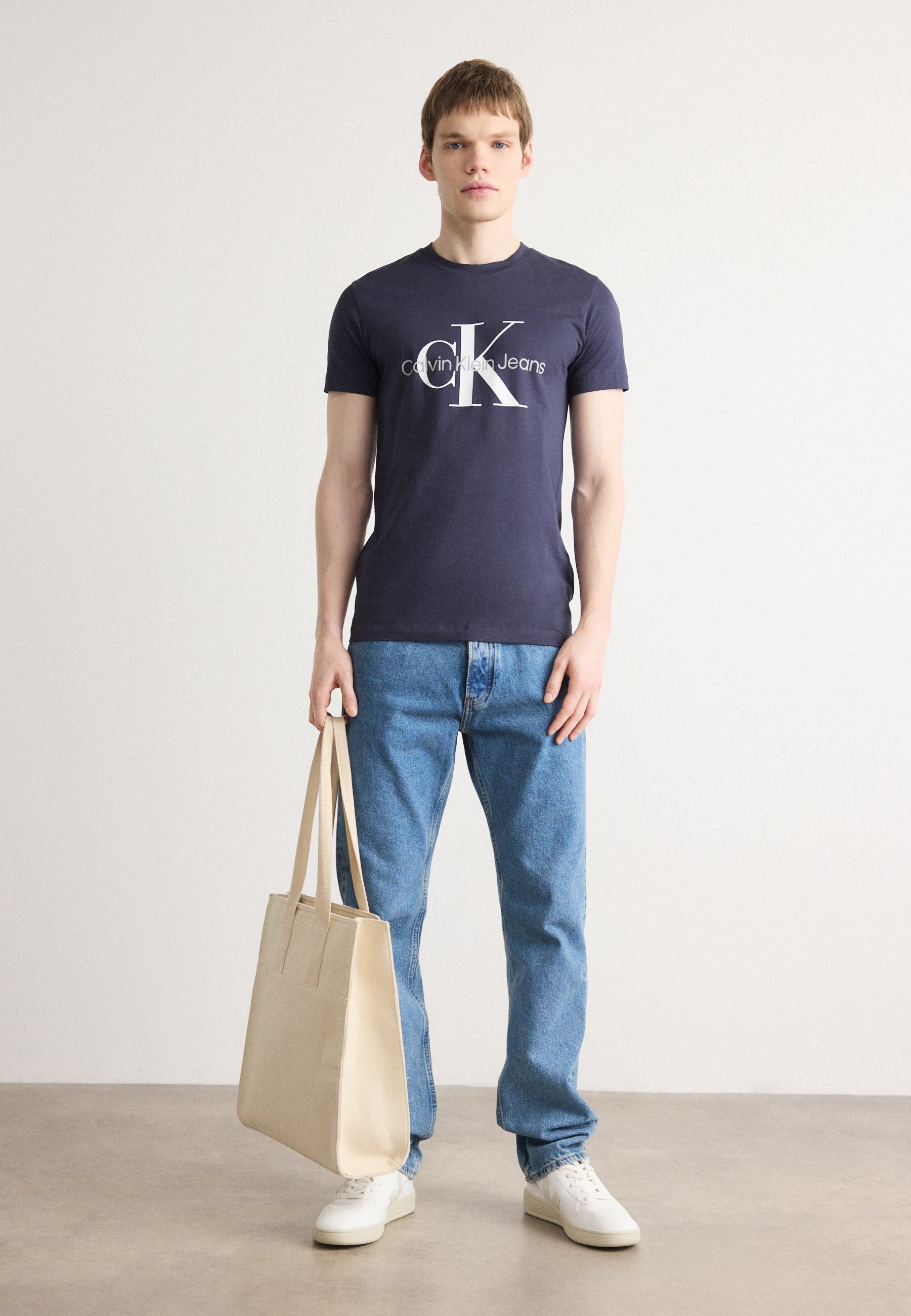 Calvin Klein Jeans CORE MONOGRAM SLIM T-shirt - T-shirt met print - nachtelijke hemel