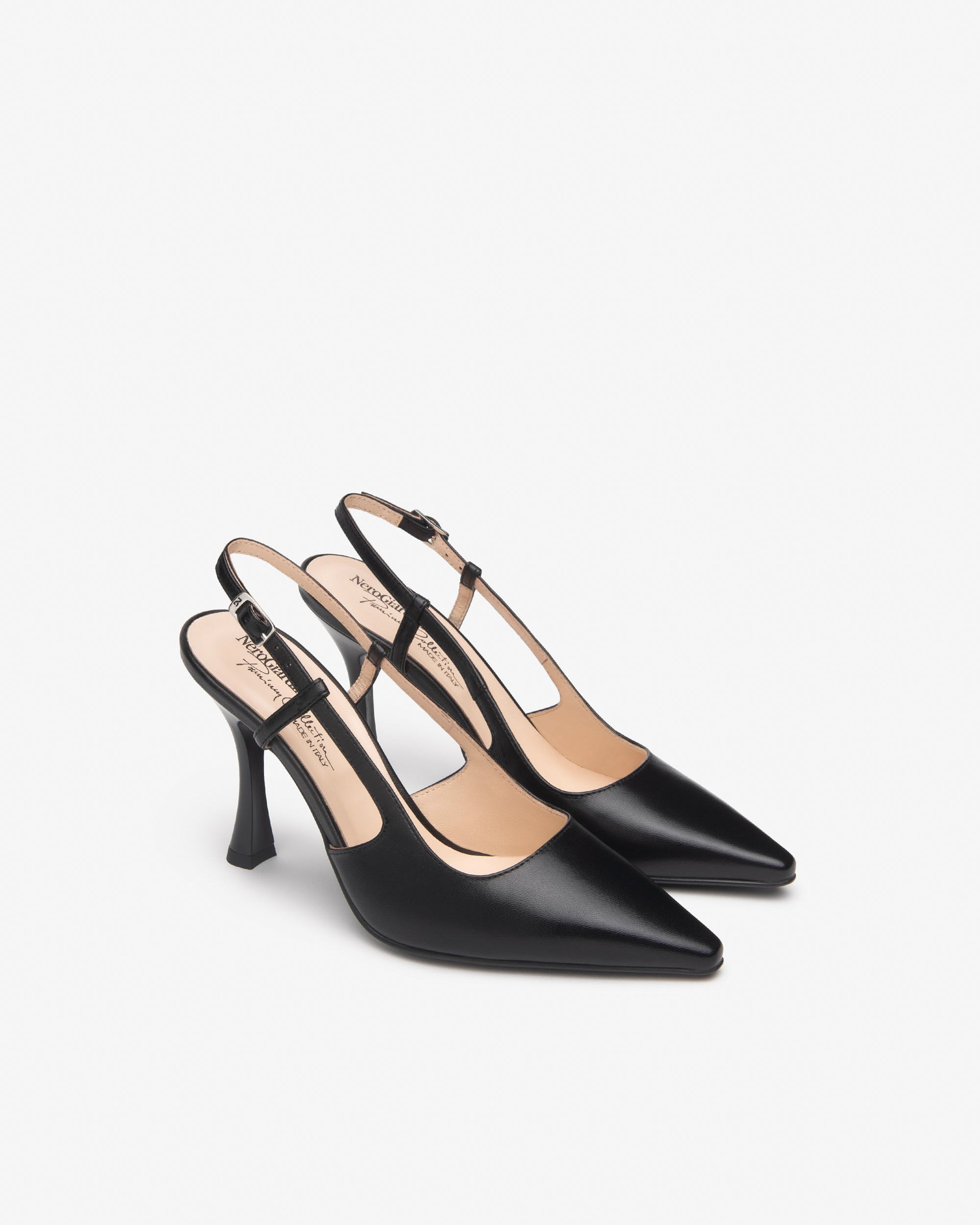  Damen-Pumps aus Leder