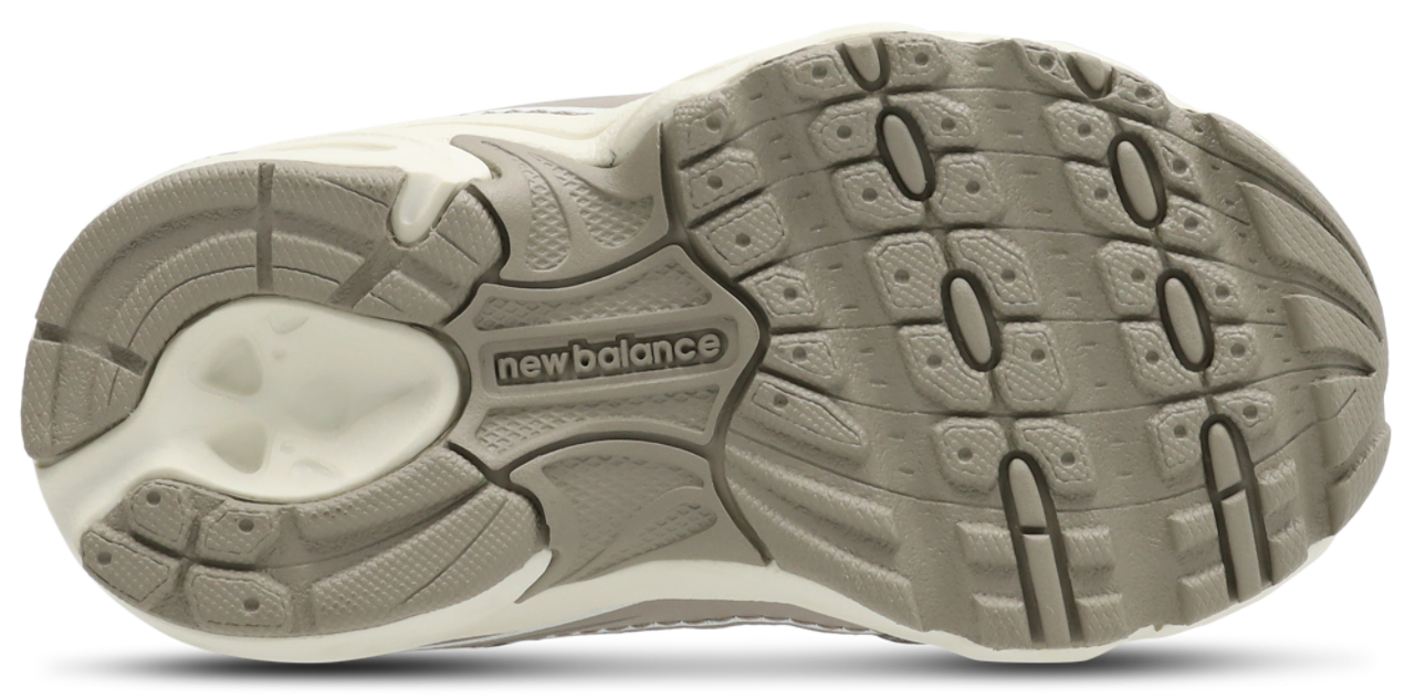 Ny Balance 740