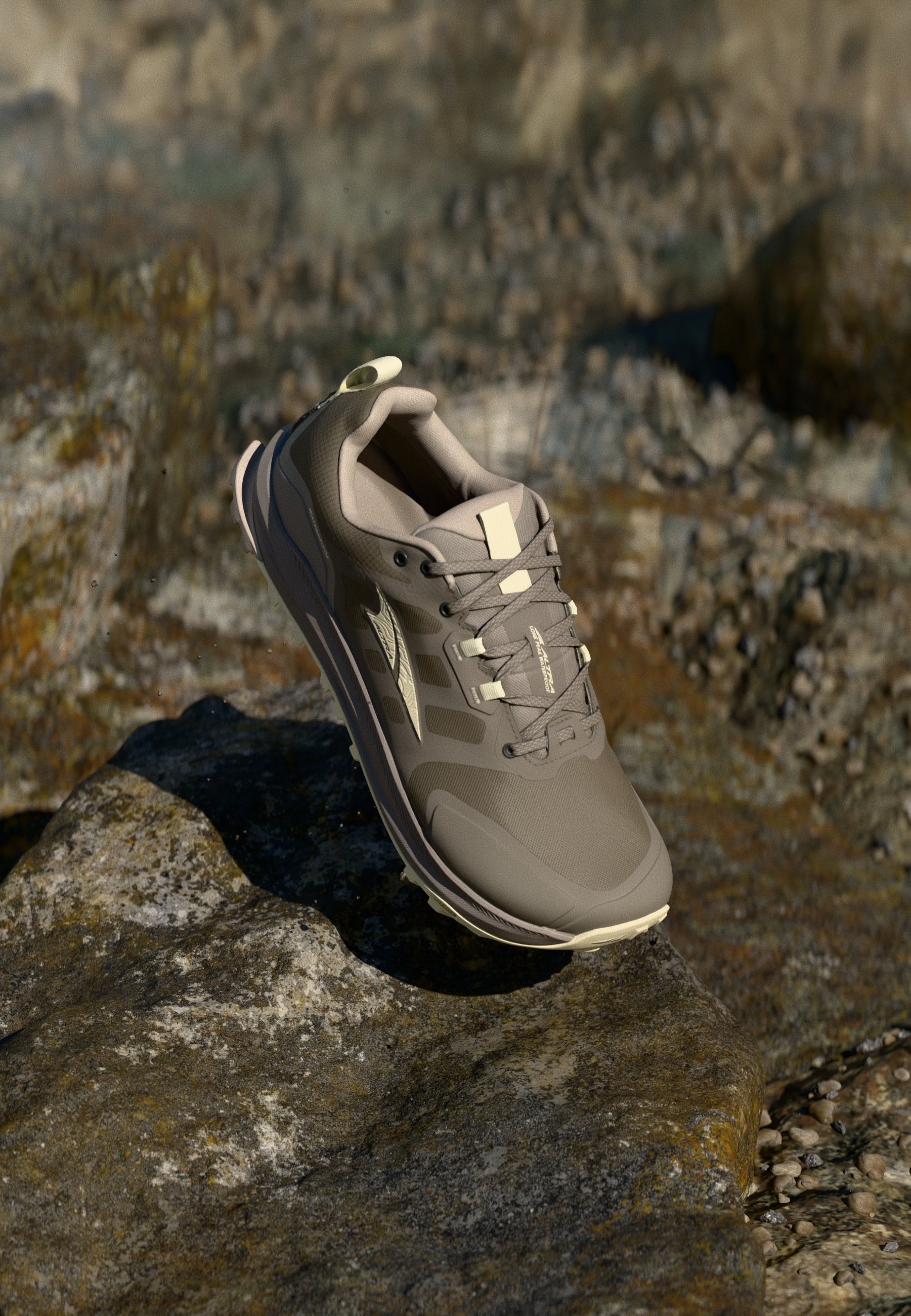 Altra LONE PEAK 9 WATERPROOF LOW - Botas de caminhada - cor taupe